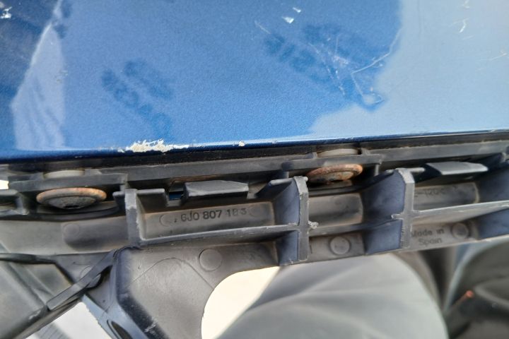 Aripa fata stanga 6J0807183 6J0807183 Seat Ibiza a 4-a generatie (fac