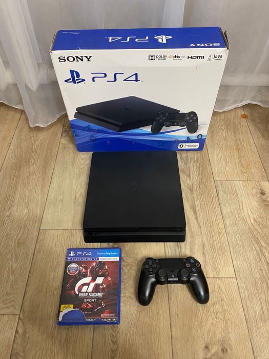 Продам PS4 Slim 1tb+игры