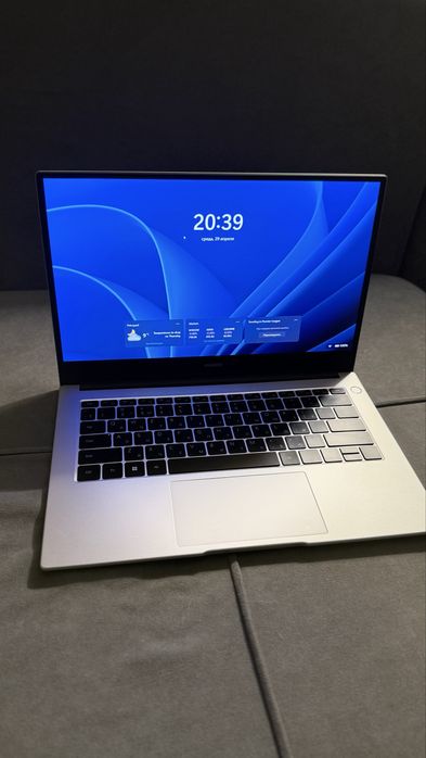 Ноутбук Huawei новый