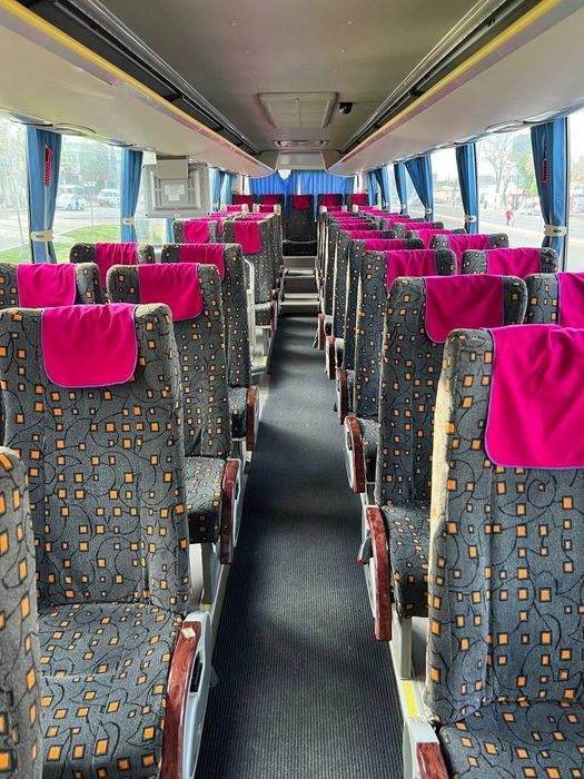 Продаётся автобус GOLDENDRAGON 2012