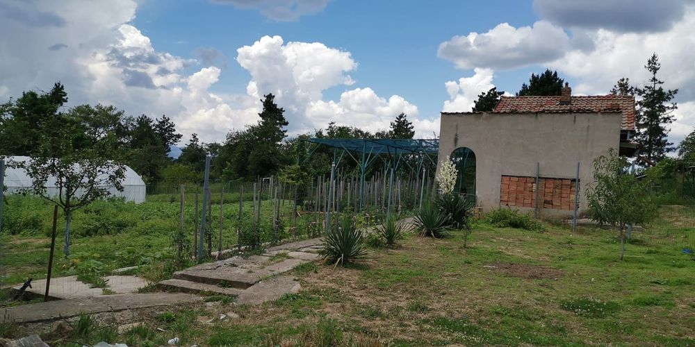 Продава се Къща в Казанлък - 2374 кв.м за 56 €/кв.м - Снимка #7