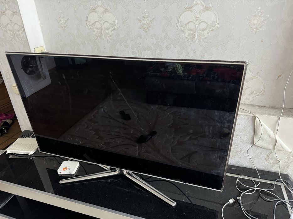 Продам телевизор