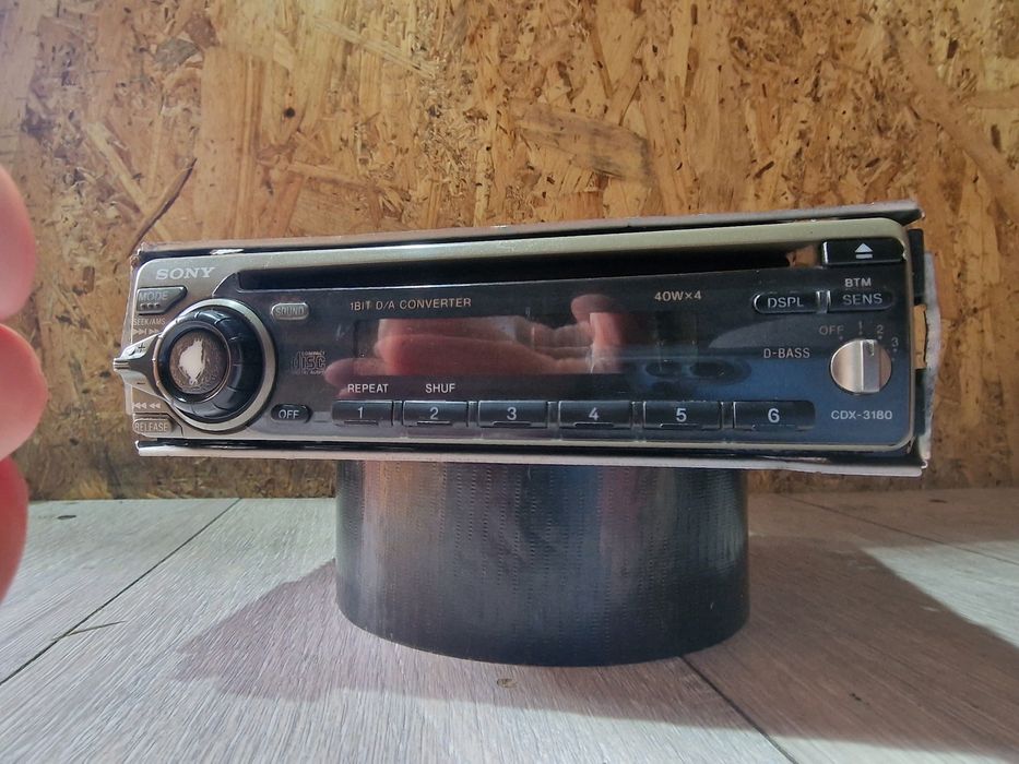 CD player SONY CDX 3180