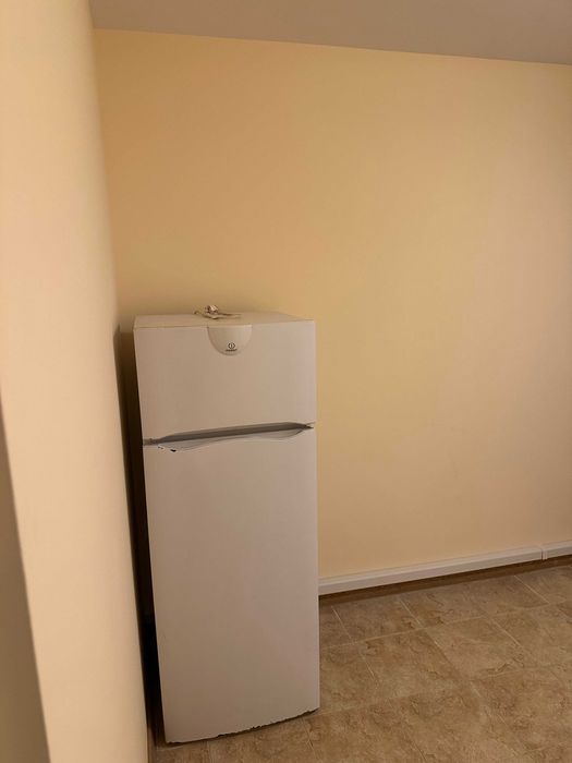 Дава се под наем Офис в Варна, Колхозен пазар - 24 кв.м за 204 € - Снимка #6