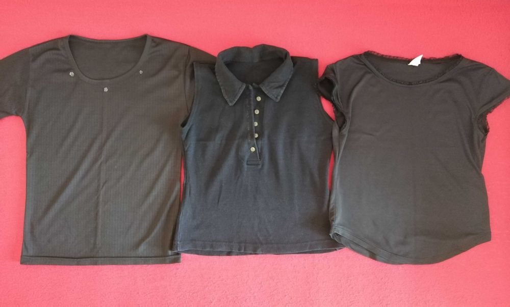 Къси блузки и потници памучни и изкуствени материи размери S и M