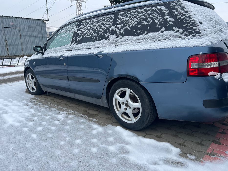 Vând Fiat stilo break