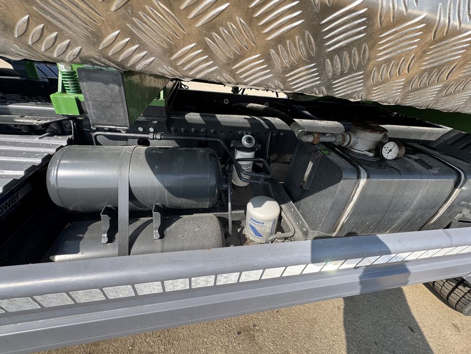 Vidanja Mercedes Atego vidanjare+spalare\desfundare