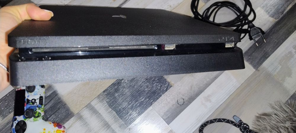 Playstation 4 slim 500gb