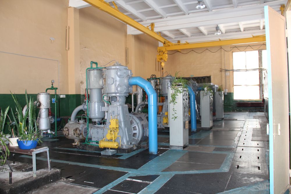 Компрессоры и запчасти зип