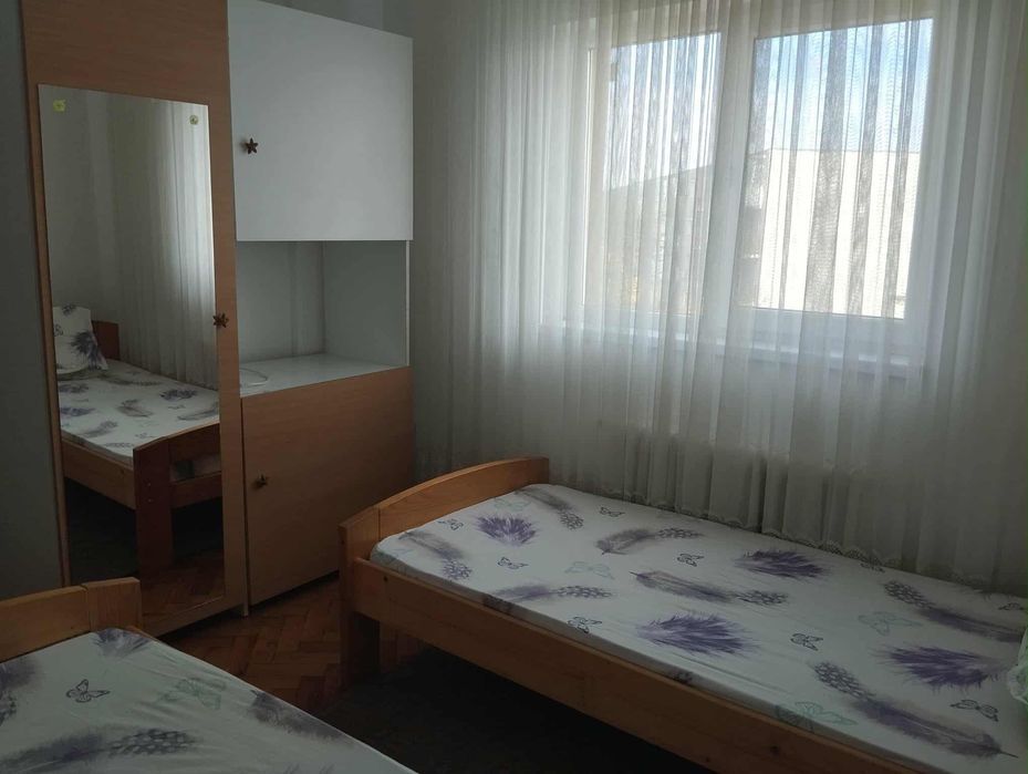 Apartament cu 2 camere de inchiriat