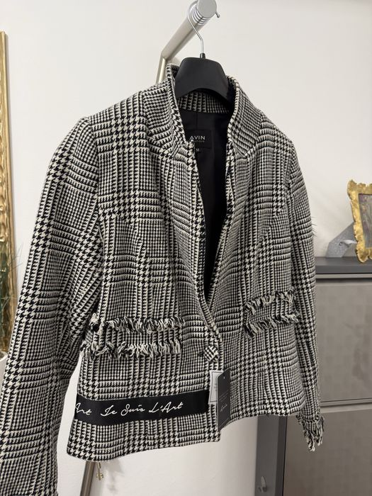 АVIN сако пипит  ново