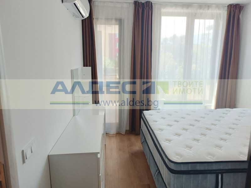 Дава се под наем Четиристаен апартамент в София, Изток - 140 кв.м за 1530 € - Снимка #5