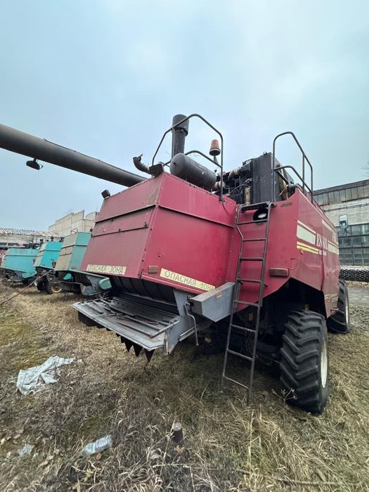 Продам Комбайн Essil-760