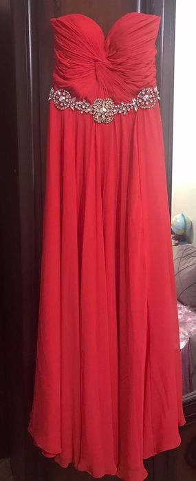 Платье вечернее длинное