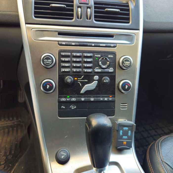 Volvo XC 60 D5 205к.с. - 2011г.