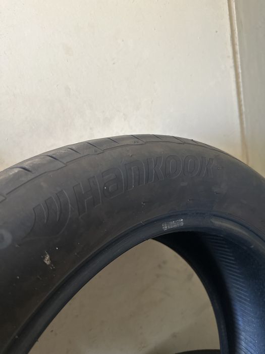 2 бр. Гуми Hankook Ventus S1 evo3 EV 235/55 R19 - (Перфектни за EV/SUV!)