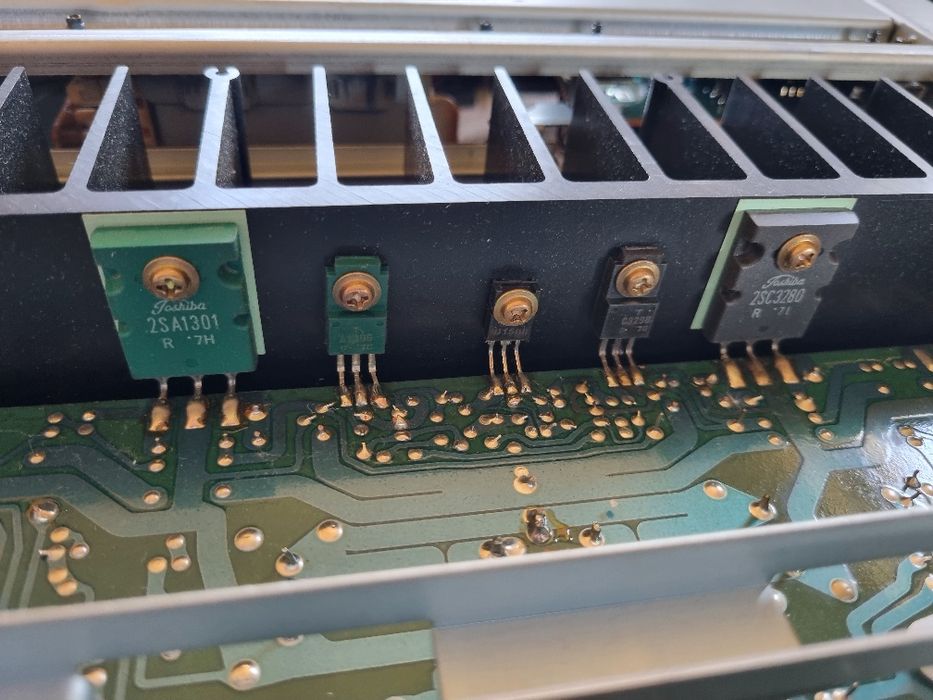 Set Finali Toshiba 2SA1301, 2SC3280,prefinali, radiatoare.