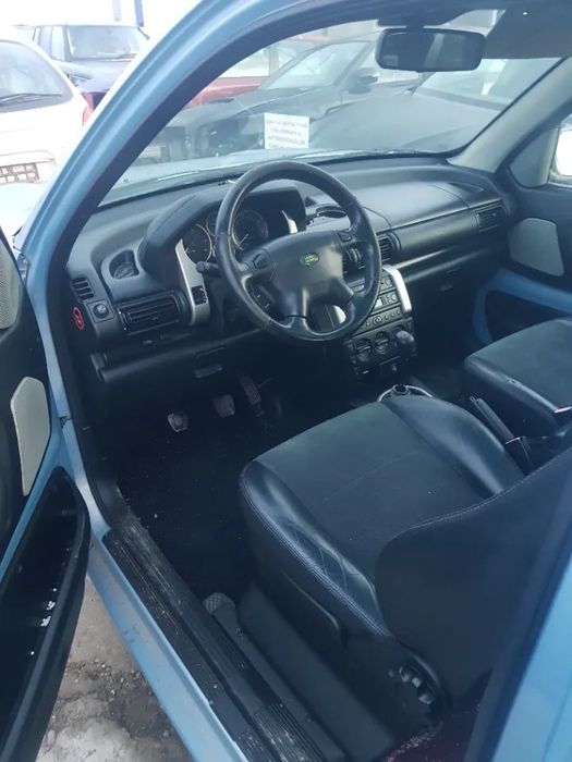 Dezmembrez land rover freelander 1,8 benz/2,0diesel/2,5 v6