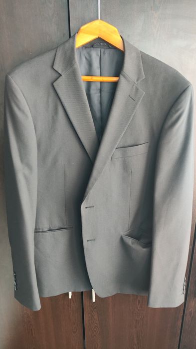 Две черни сака  рсзмер L италиански