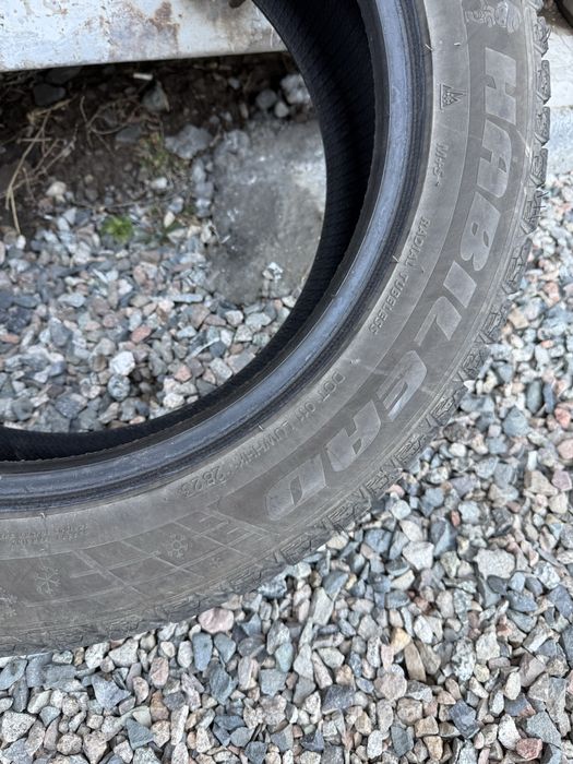 Шины 215/55/R17.