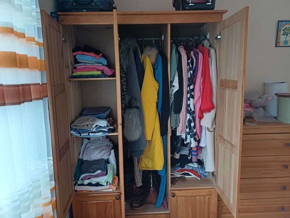 Спален комплект от дърво