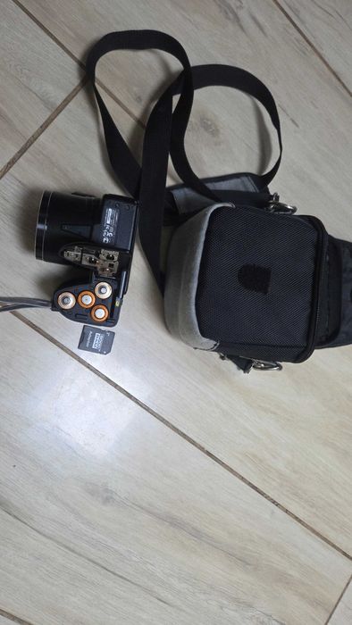 Aparat foto digital Nikon Coolpix L120, Negru