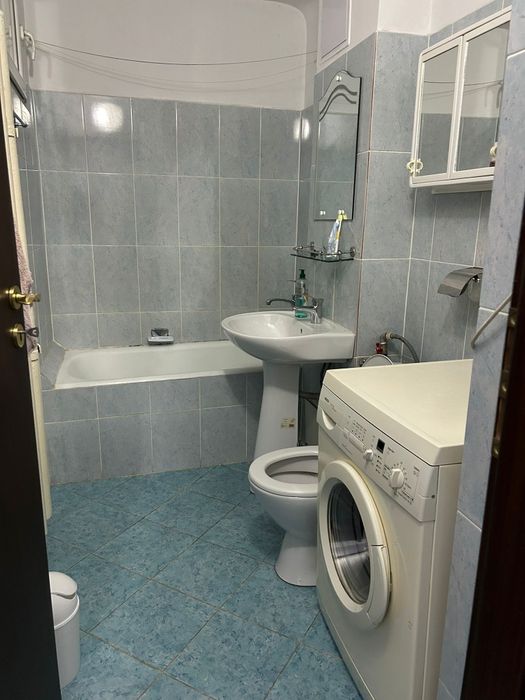 Garsoniera, 250 Euro,Decomandata,Brazda, Rocada