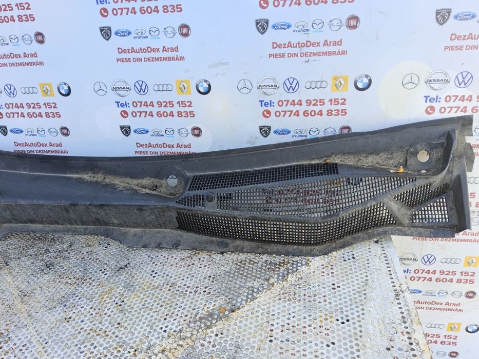 Grila stergatoare Opel Astra H cod 24463382