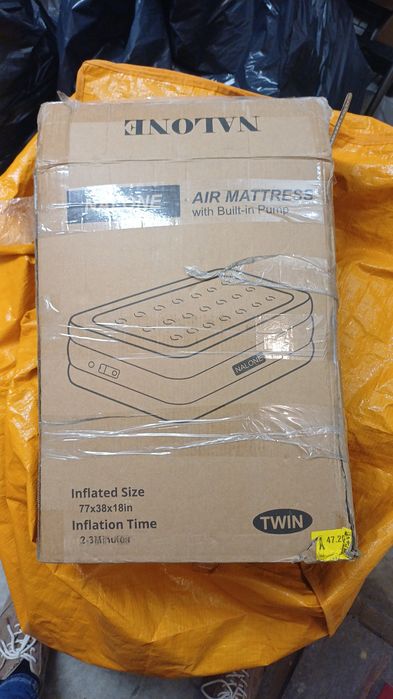 висок надуваем матрак (надуваемо легло) Nalone Air Mattress с вградена електрическа помпа