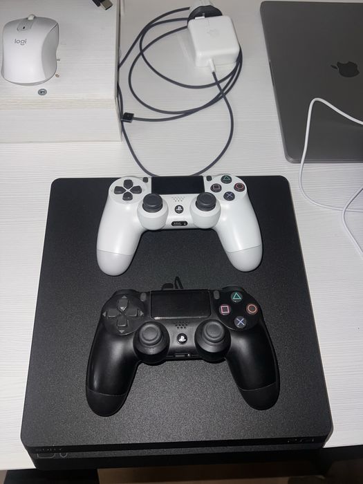 PS 4, Play Station 4, 1ТБ + 10 дисков игр