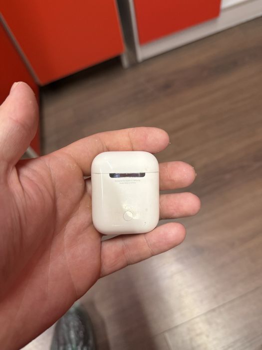 Air pods 2 (оригинал с коробкой)