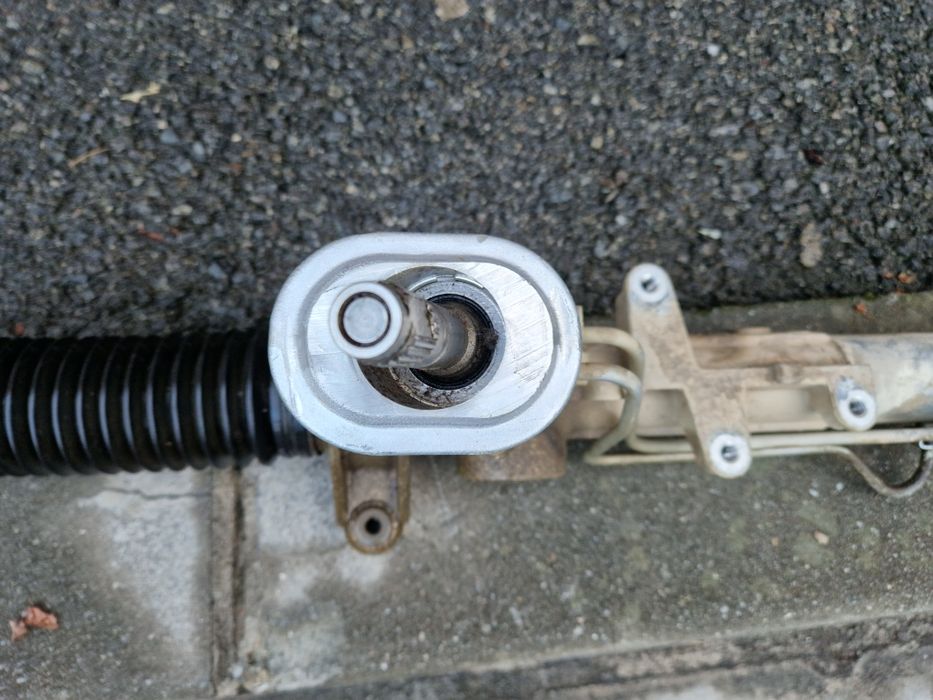 Caseta de directie skoda  octavia 1 ( tour). Necesita recondiționare