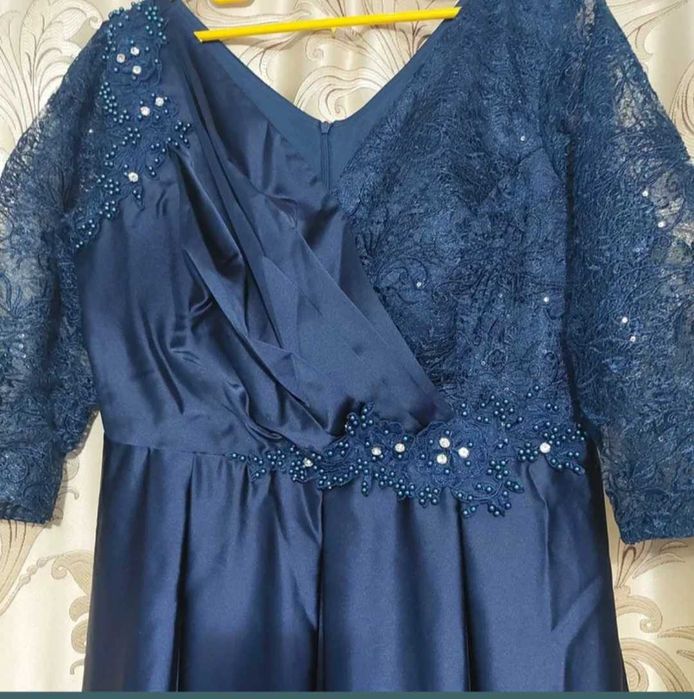 Rochie ocazii satin cu pietre  paiete si margele