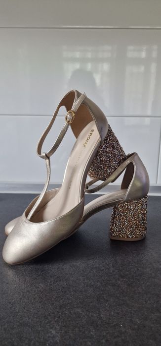 Дамски обувки BRONX