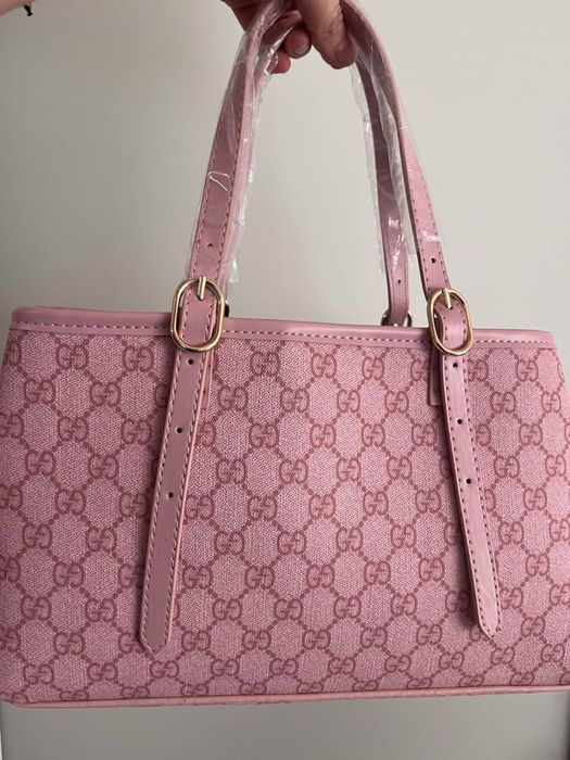 чанта Gucci розова нова