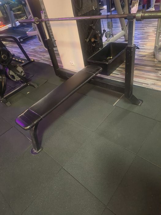 Bancă Piept Orizontală Profesională (Flat Bench Press) – Solidă