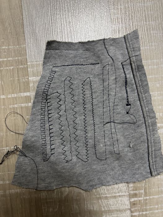 Мини преносима шевна машина