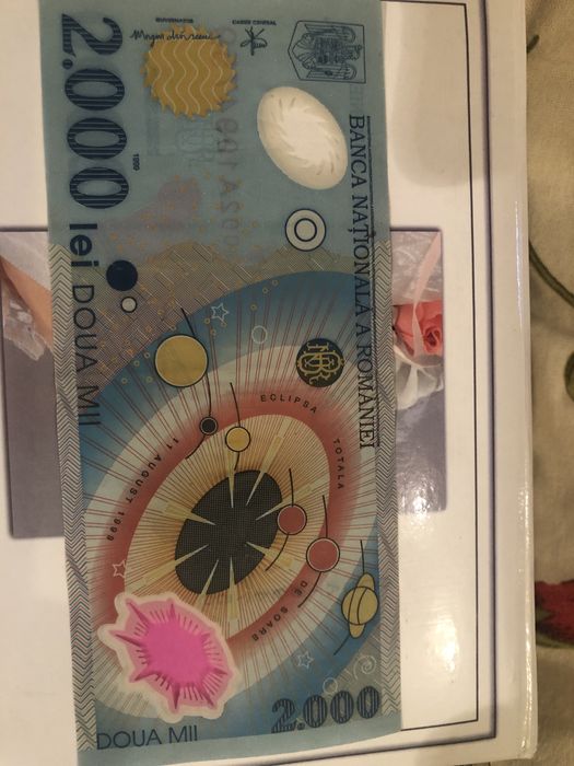 Bancnote de 2000 cu eclipsa