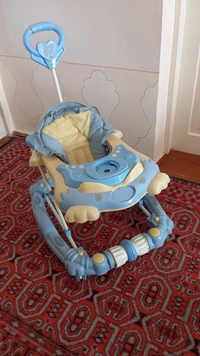 Удобный ходунок для детей