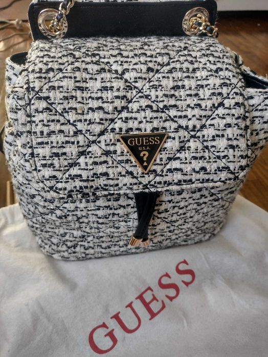 Чанта Guess  от букле