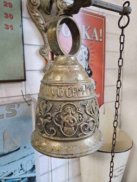 Витрина в стил Рустик