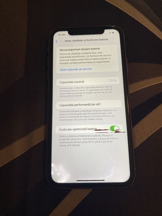 Vand iphone 11 liber de retea mov
