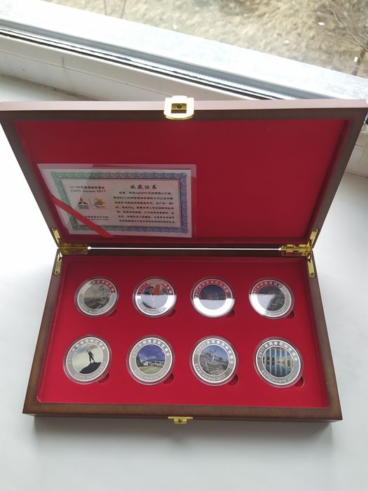 Монеты колекционные