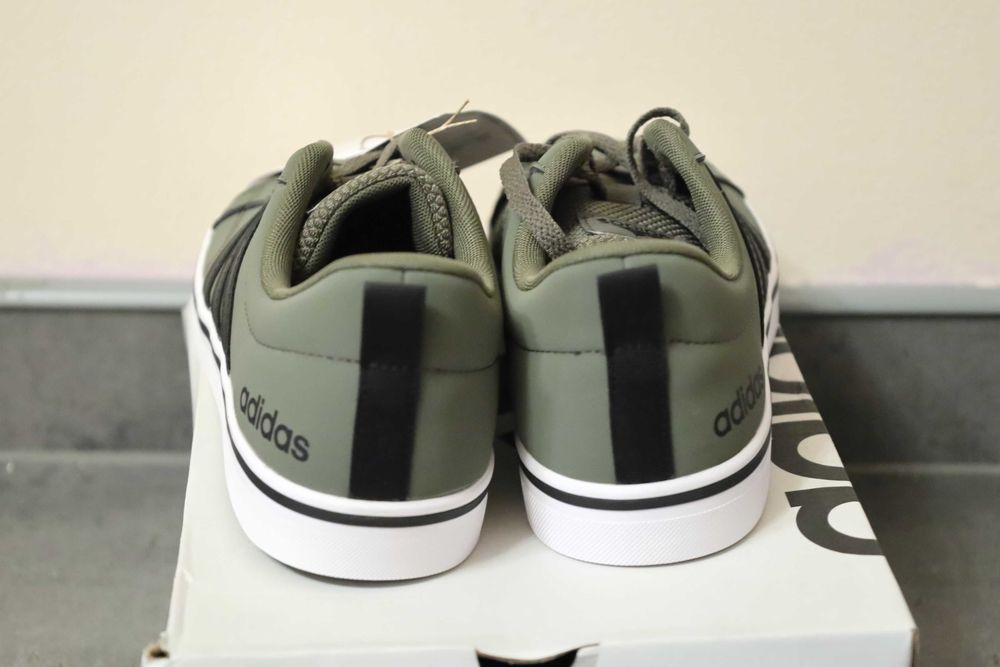Adidas VS Pace 2.0 oliv - marimea 40 2/3