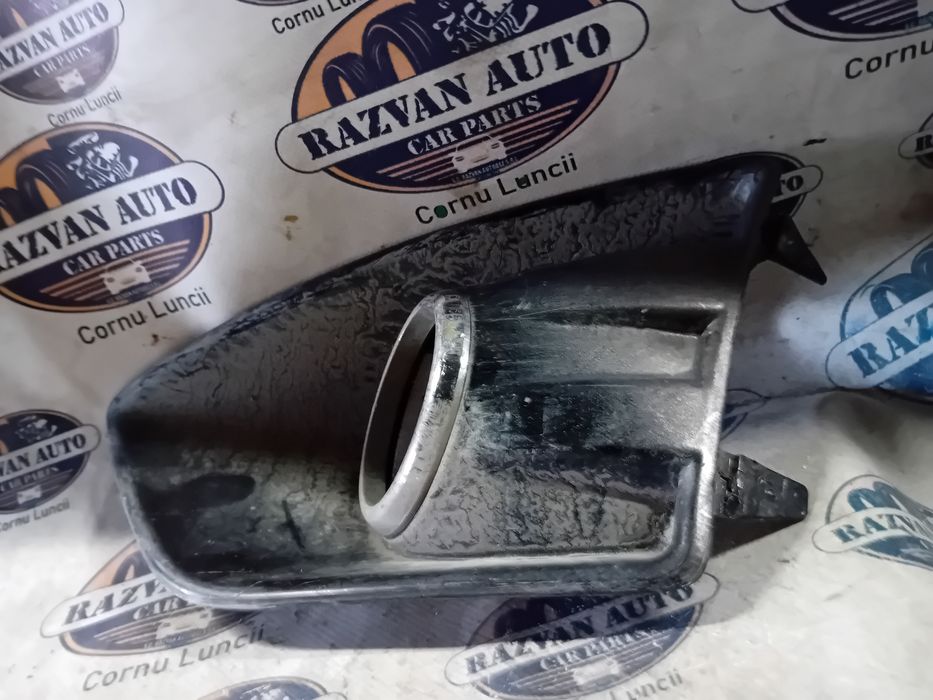 grila proiector stanga ford c-max 2011