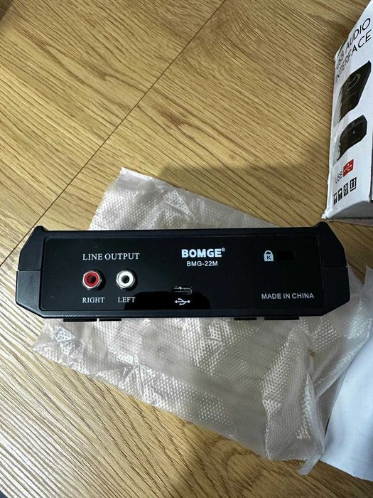 Audio interface USB BOMGE pentru podcast streaming studio