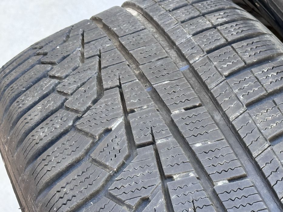 215/60/R17 Hankook Winnter 2бр зимни dot4417