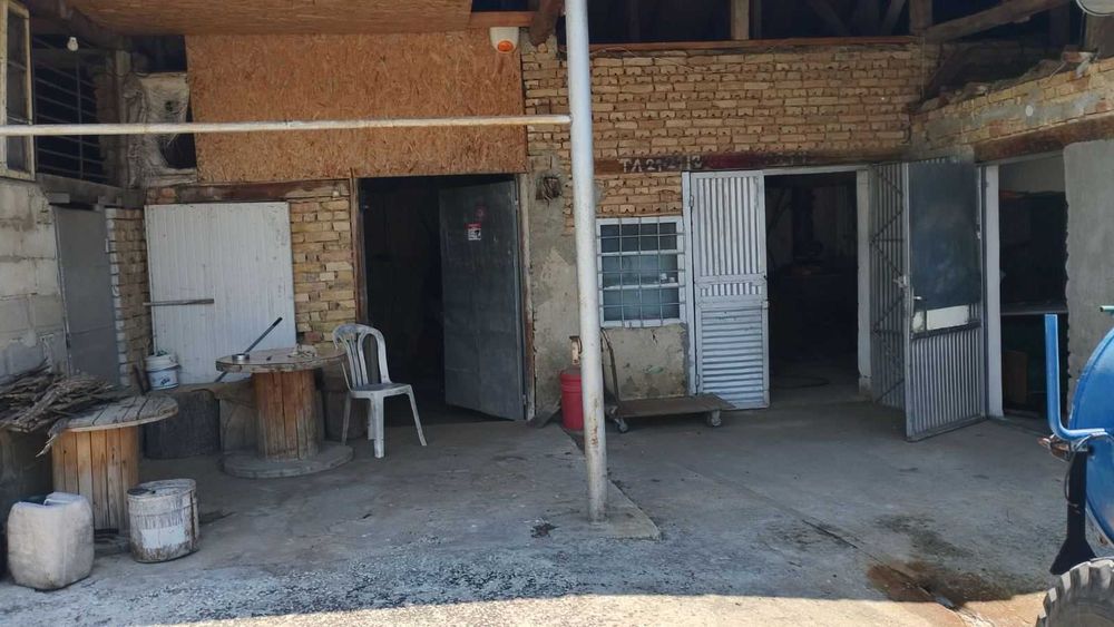 Продавам три казана за варене на ракия. Базата се намира в село БРЕСТАК област Варна.За повече информация на телефон 0889458866 Цена 60 000 евро
