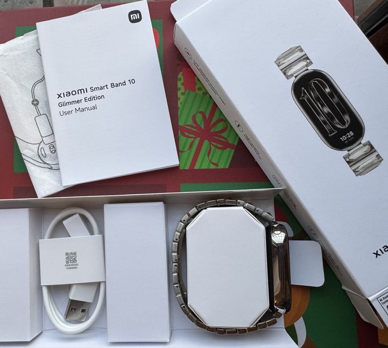 Смарт часы Xiaomi Smart Band 10
