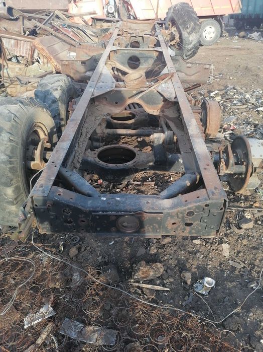 Продам раму ЗИЛ-131 с мостами
